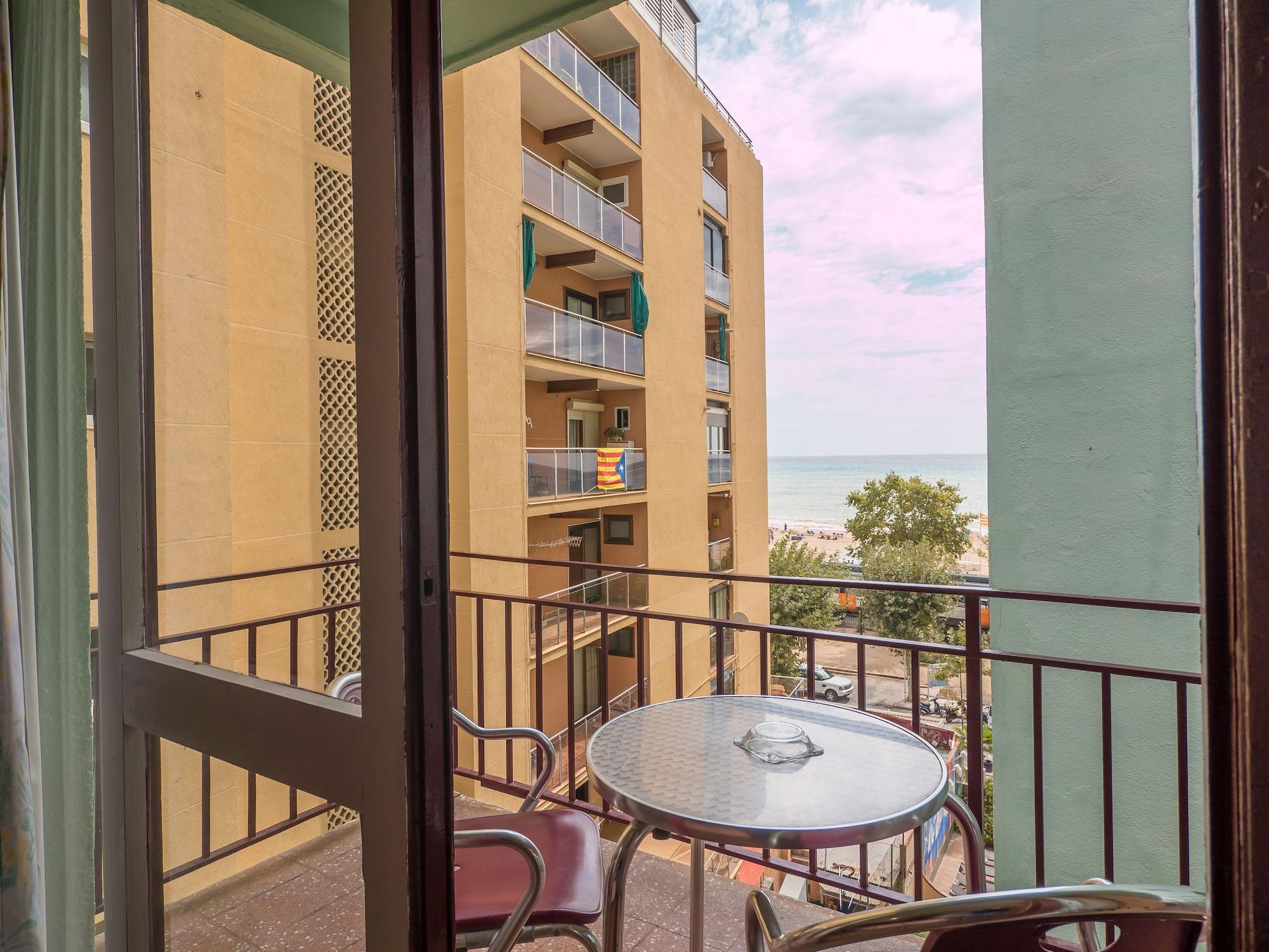 Checkin Garbi Otel Calella Dış mekan fotoğraf