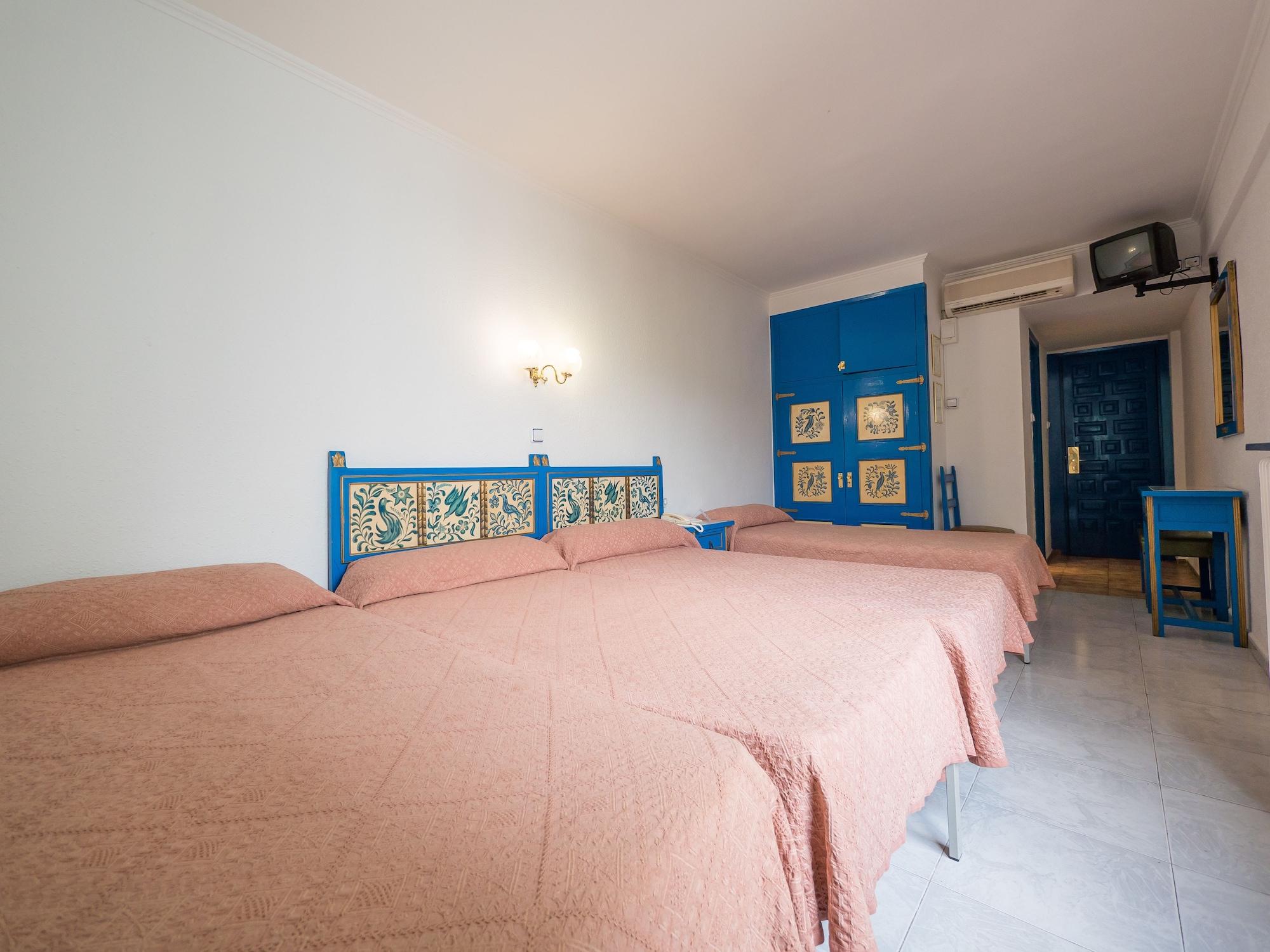 Checkin Garbi Otel Calella Dış mekan fotoğraf