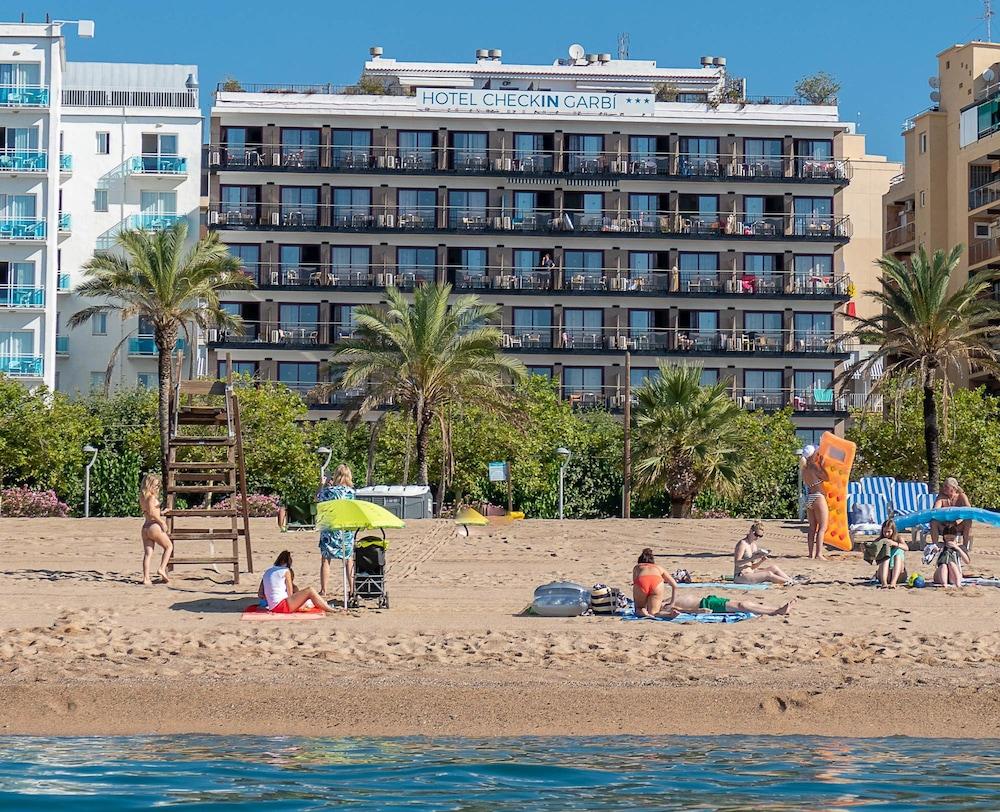 Checkin Garbi Otel Calella Dış mekan fotoğraf