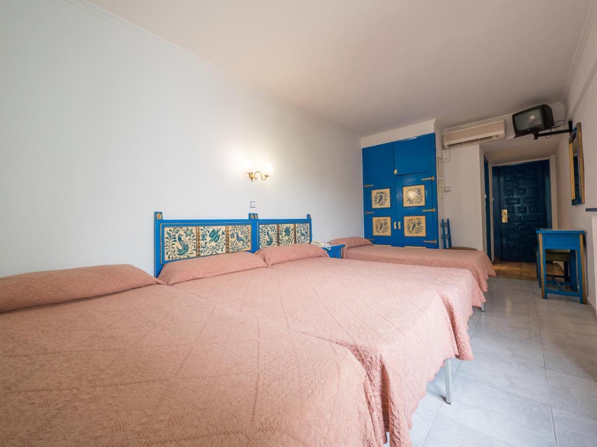 Checkin Garbi Otel Calella Dış mekan fotoğraf