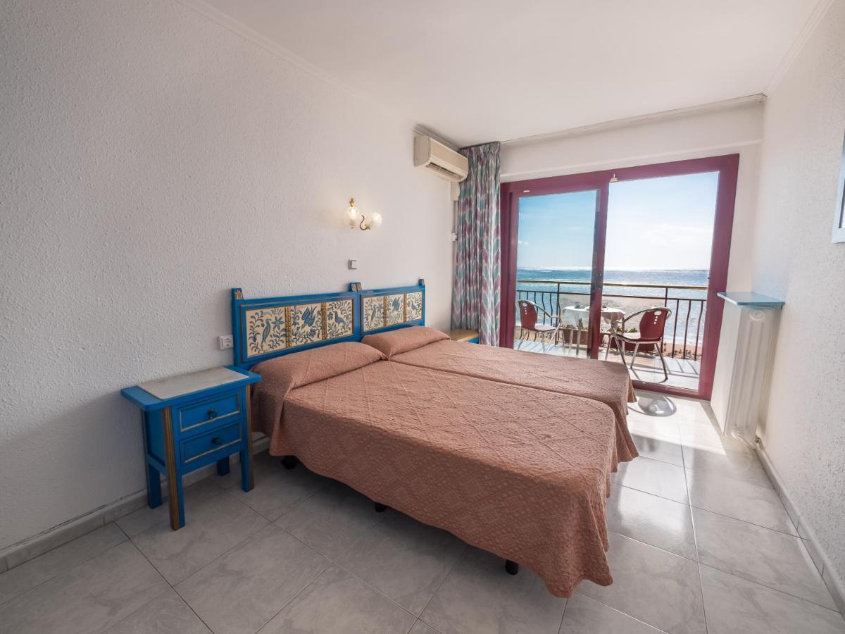 Checkin Garbi Otel Calella Dış mekan fotoğraf
