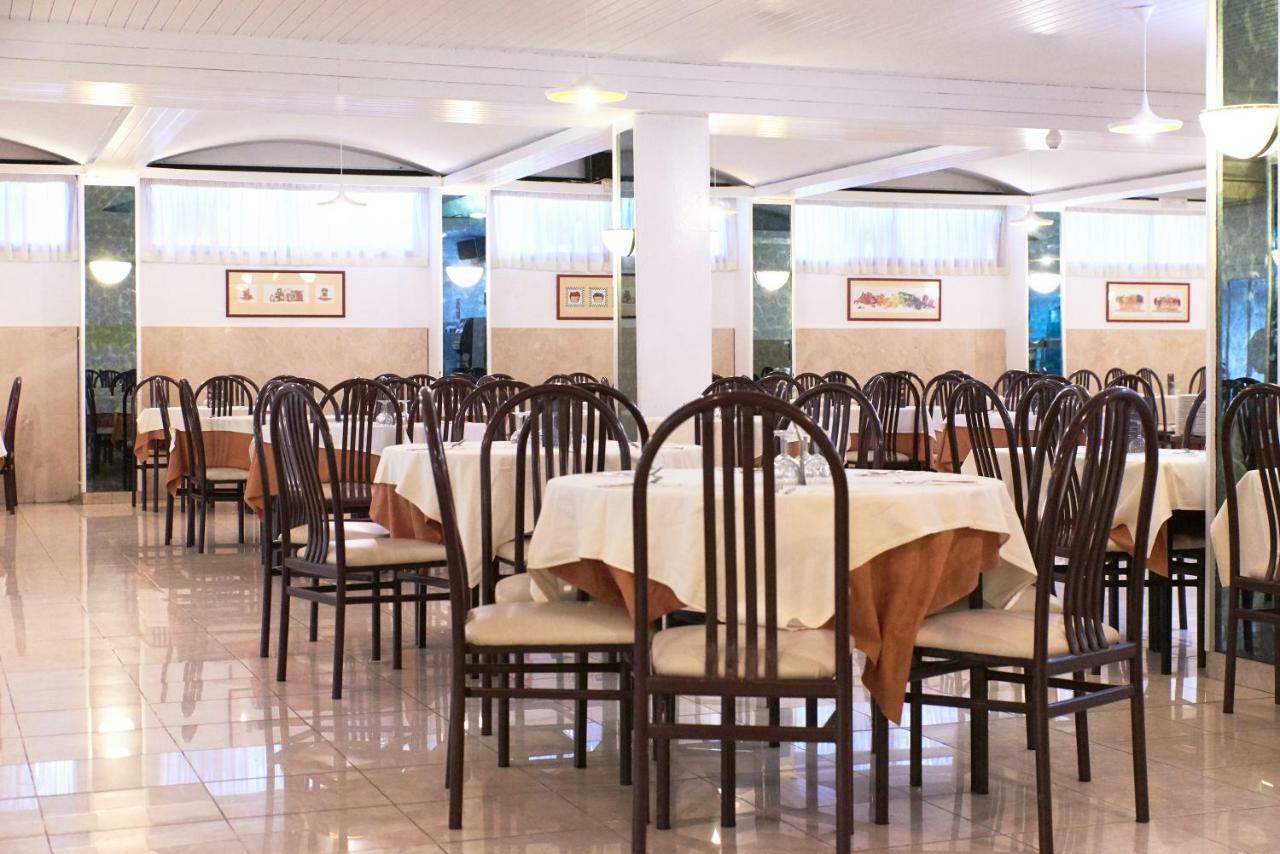 Checkin Garbi Otel Calella Dış mekan fotoğraf